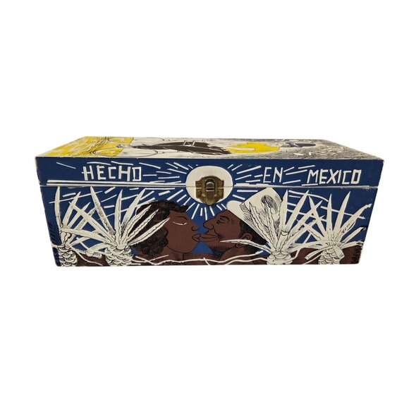 Jose Cuervo Tequila Reserva De La Familia 2003 Wooden Box Collectible Decor Art - Picture 3 of 8